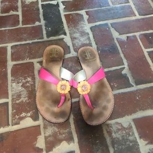 Lily Pulitzer sandals  size 8.5